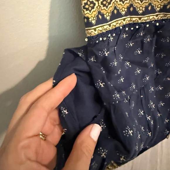 Excellent SEA NEW YORK Arlita Flutter Sleeve Tunic Dress โ Size Small - Picture 11 of 16